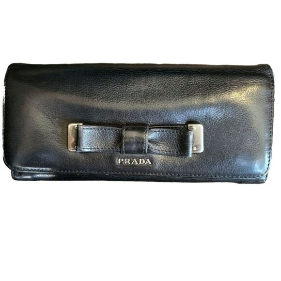 used PRADA Bi-fold leather wallet - Picture 1 of 11